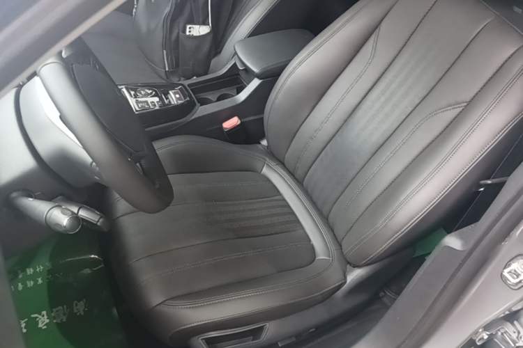 Used Peugeot 408 2024 360THP DaDa Edition - Laffite Version Left Front Seat