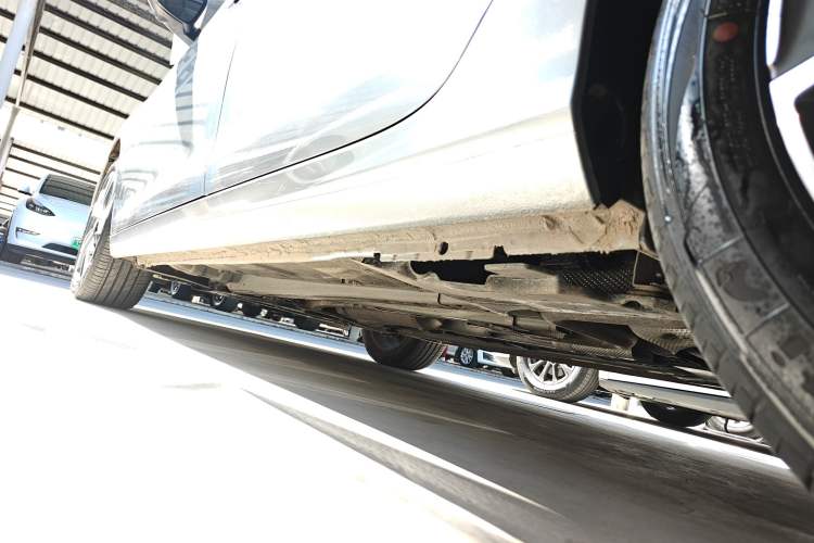 Used Peugeot 408 2024 360THP "Da Da" Model – Latou Edition Left Side Sill