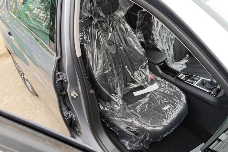 Used Peugeot 408 2024 360THP "Da Da" Model – Latou Edition Right Front Seat