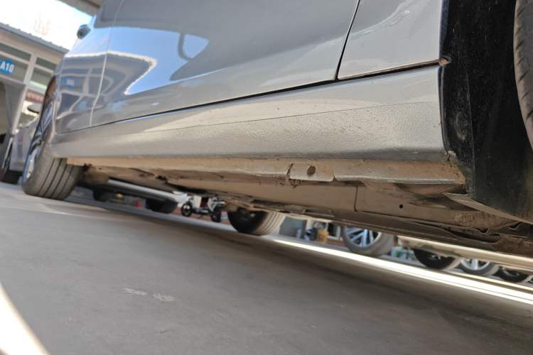 Used Peugeot 408 2024 360THP "Da Da" Model – Latou Edition Right Side Sill