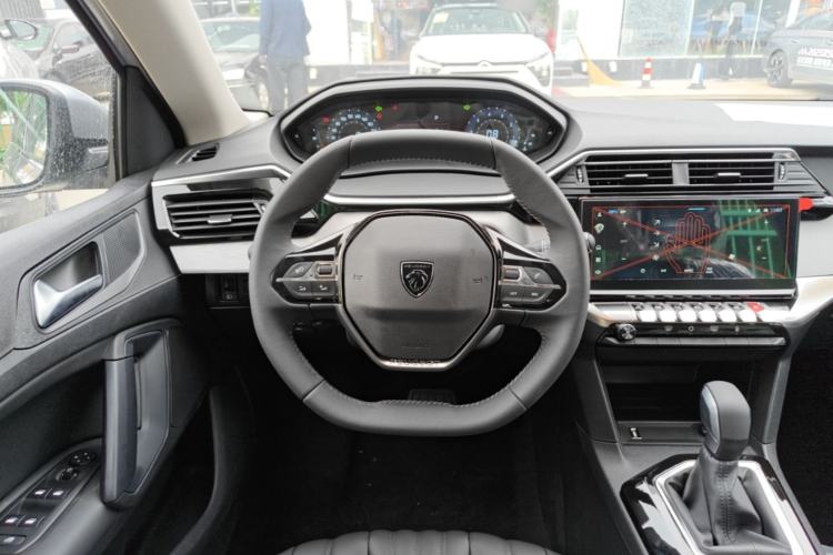 Used Peugeot 408 2024 360THP "Da Da" Model – Latou Edition Steering Wheel