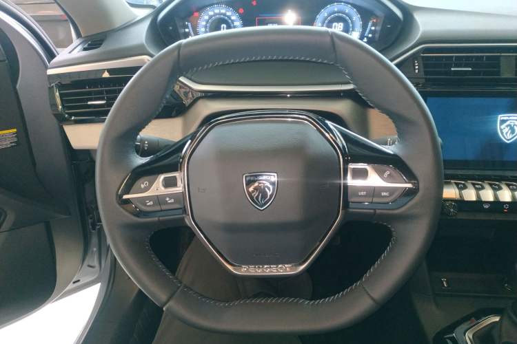 Used Peugeot 408 2024 360THP "Da Da" Model – Latou Edition Steering Wheel
