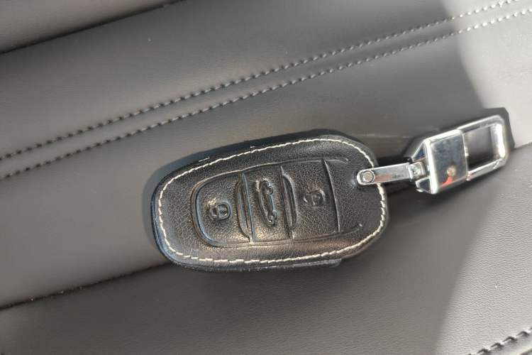 Used Peugeot 408 2024 360THP "Da Da" Model – Latou Edition Vehicle Key