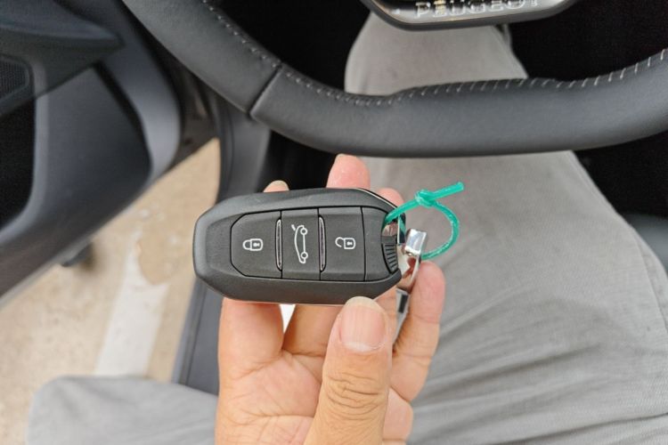 Used Peugeot 408 2024 360THP "Da Da" Model – Latou Edition Vehicle Key