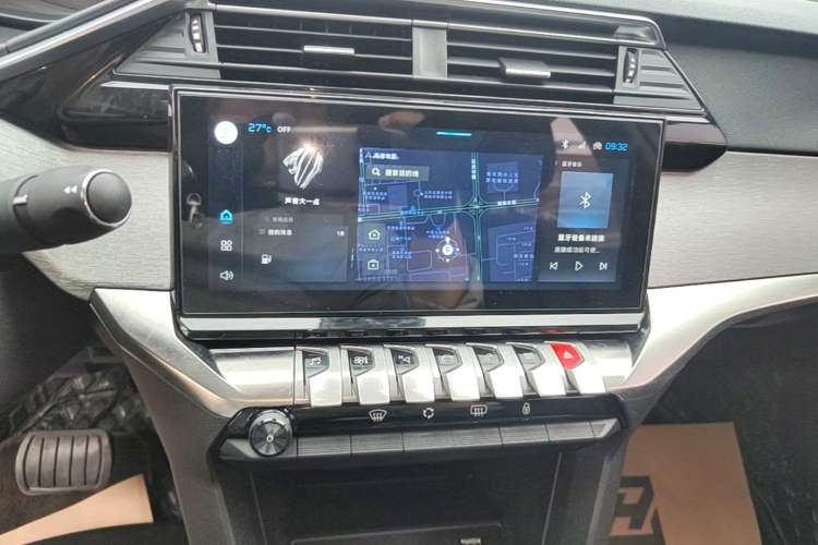 Used Peugeot 408 2024 360THP DaDa Edition - Laffite Version Audio And AC Panel