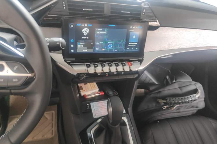 Used Peugeot 408 2024 360THP "Da Da" Model – Latou Edition Audio And AC Panel
