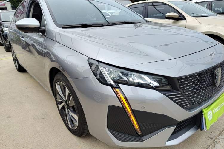 Used Peugeot 408 2024 360THP DaDa Edition - Laffite Version Front Right 45 Deg