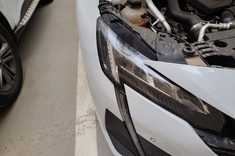 Used Peugeot 408 2024 360THP "Da Da" Model – Latou Edition Right Front Headlight