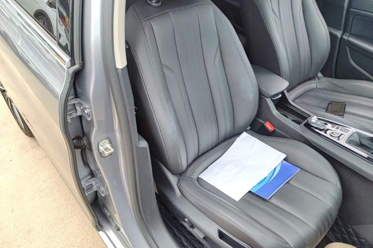 Used Peugeot 408 2024 360THP DaDa Edition - Laffite Version Right Front Seat