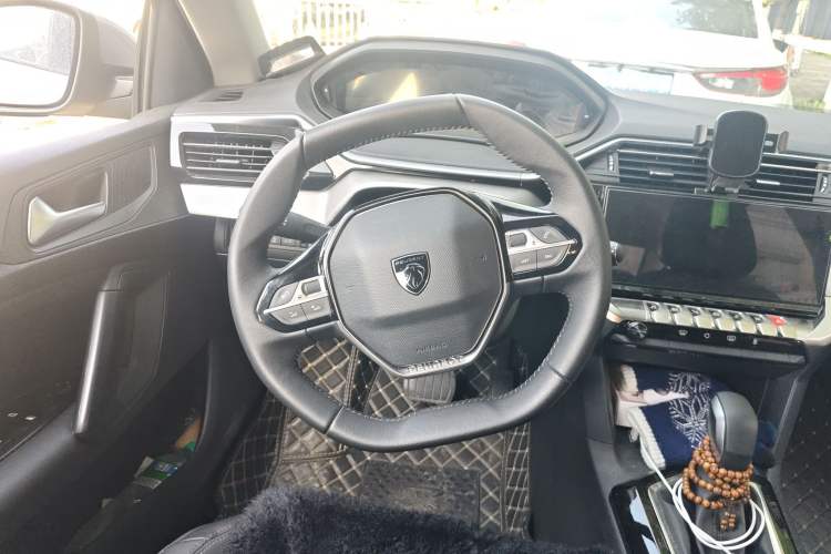 Used Peugeot 408 2024 360THP "Da Da" Edition – Romani Version Steering Wheel