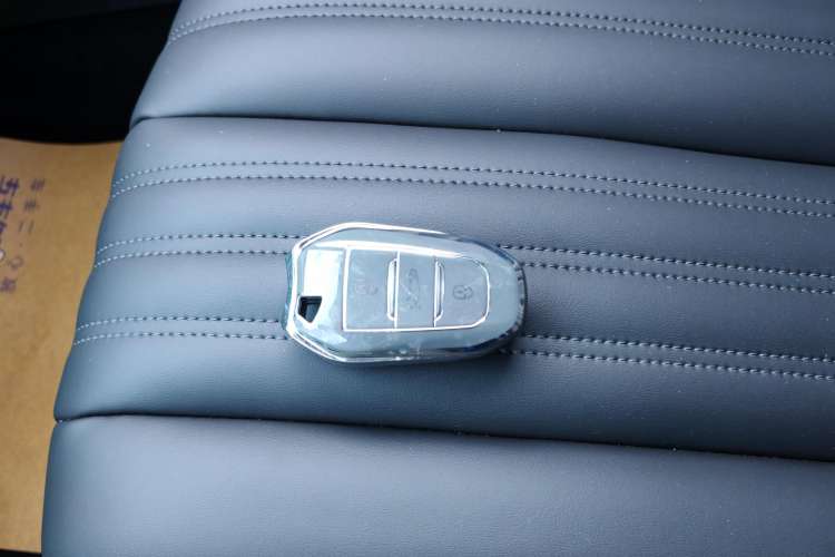 Used Peugeot 408 2024 360THP "Da Da" Edition – Romani Version Vehicle Key