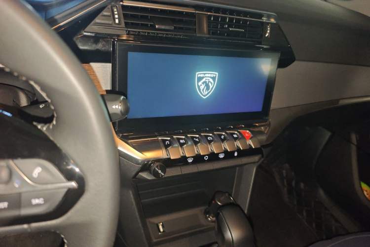 Used Peugeot 408 2024 360THP "Da Da" Model – Latou Edition Audio And AC Panel