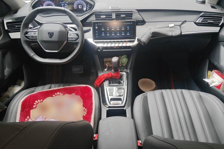 Used Peugeot 408 2024 360THP "Da Da" Model – Latou Edition Center Console