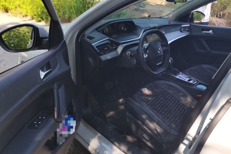 Used Peugeot 408 2024 360THP "Da Da" Model – Latou Edition Driver Seat