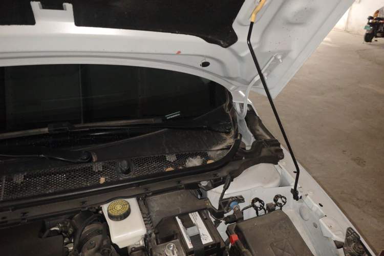 Used Peugeot 408 2024 360THP "Da Da" Model – Latou Edition Engine Bay Left