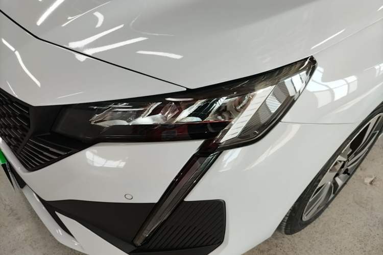 Used Peugeot 408 2024 360THP "Da Da" Model – Latou Edition Left Front Headlight