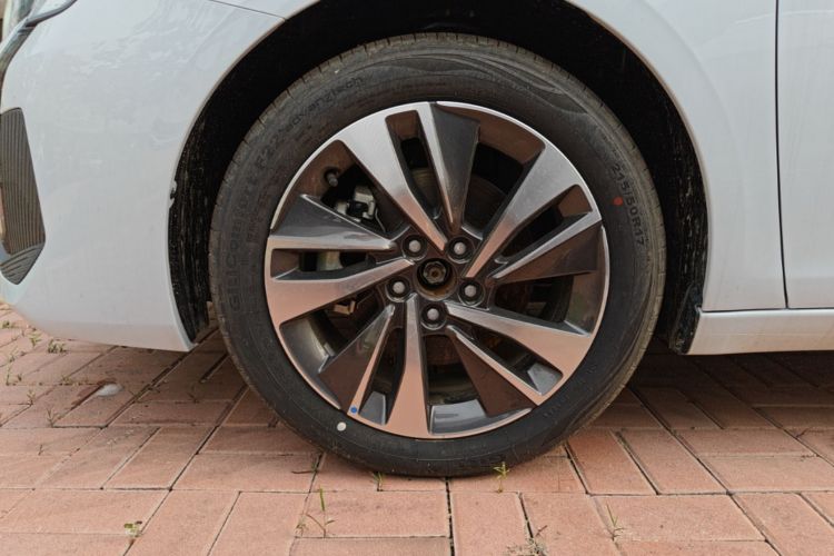 Used Peugeot 408 2024 360THP "Da Da" Model – Latou Edition Left Front Wheel Hub