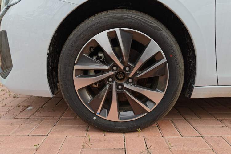 Used Peugeot 408 2024 360THP "Da Da" Model – Latou Edition Left Front Wheel Hub