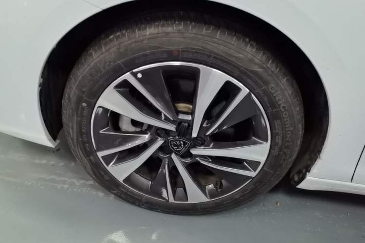 Used Peugeot 408 2024 360THP "Da Da" Model – Latou Edition Left Front Wheel Hub