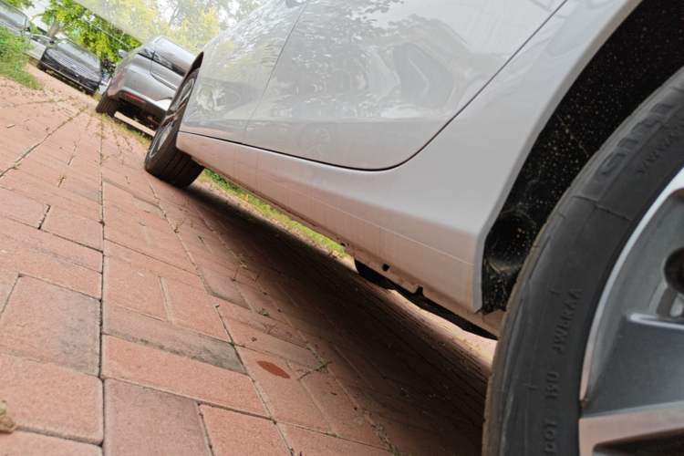 Used Peugeot 408 2024 360THP "Da Da" Model – Latou Edition Left Side Sill