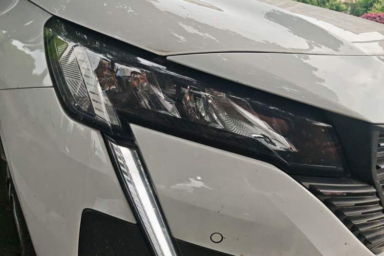 Used Peugeot 408 2024 360THP "Da Da" Model – Latou Edition Right Front Headlight