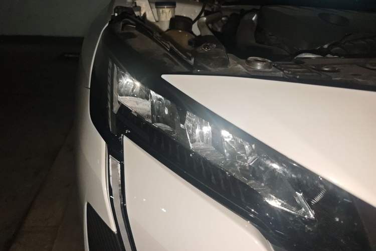 Used Peugeot 408 2024 360THP "Da Da" Model – Latou Edition Right Front Headlight