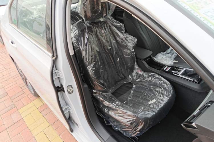 Used Peugeot 408 2024 360THP "Da Da" Model – Latou Edition Right Front Seat