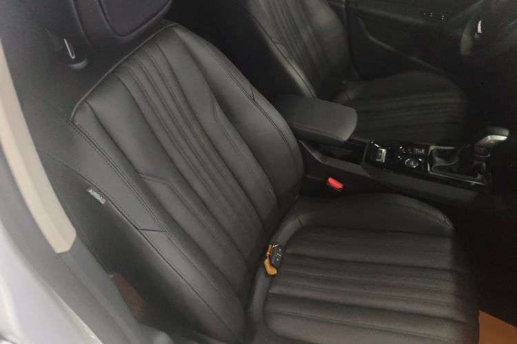 Used Peugeot 408 2024 360THP "Da Da" Edition – Romani Version Right Front Seat