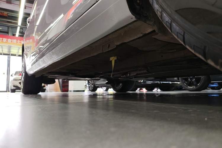 Used Peugeot 408 2024 360THP "Da Da" Model – Latou Edition Right Side Sill