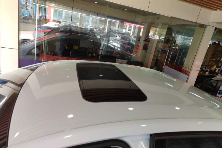 Used Peugeot 408 2024 360THP "Da Da" Model – Latou Edition Roof