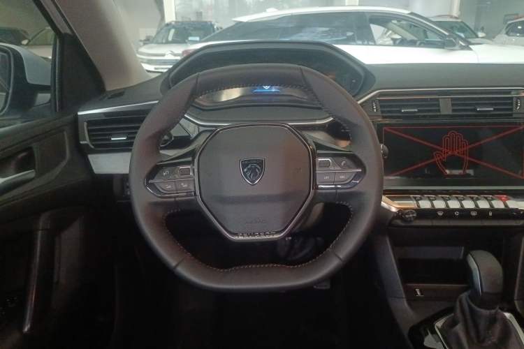 Used Peugeot 408 2024 360THP "Da Da" Model – Latou Edition Steering Wheel