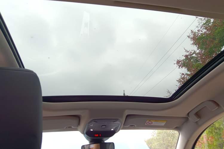 Used Peugeot 408X 2023 Active Version Headliner