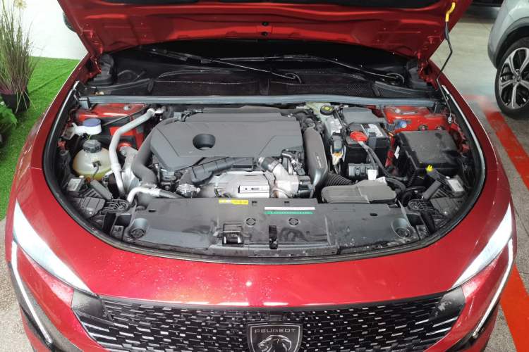Used Peugeot 408X 2023 Gravity Edition Engine Bay