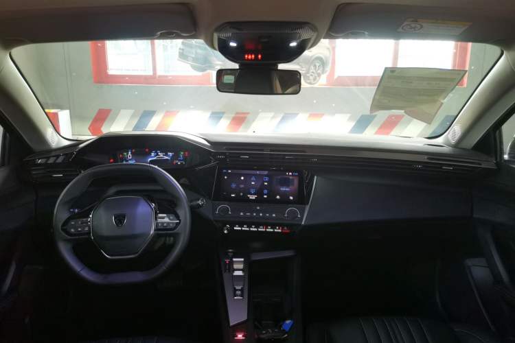 Used Peugeot 408X 2023 Gravity Edition Interior 2