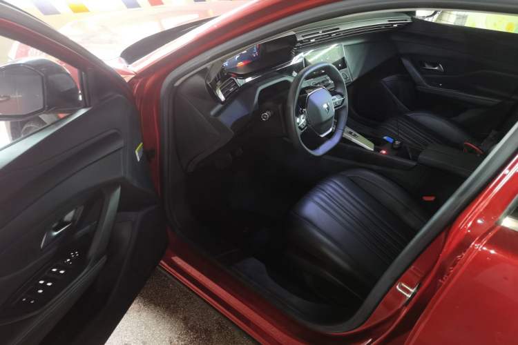 Used Peugeot 408X 2023 Gravity Edition Interior 3