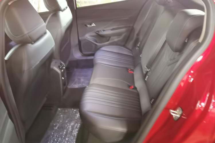 Used Peugeot 408X 2023 Gravity Edition Interior 4