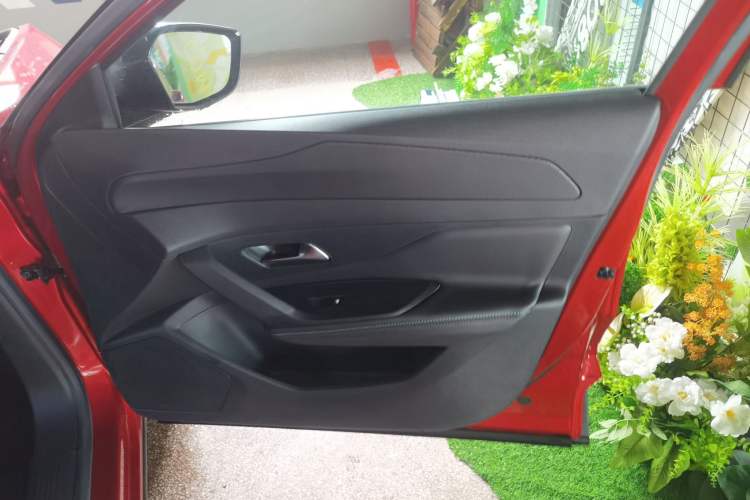 Used Peugeot 408X 2023 Gravity Edition Interior 5