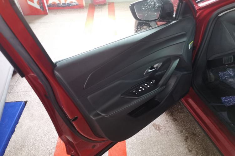 Used Peugeot 408X 2023 Gravity Edition Interior 7
