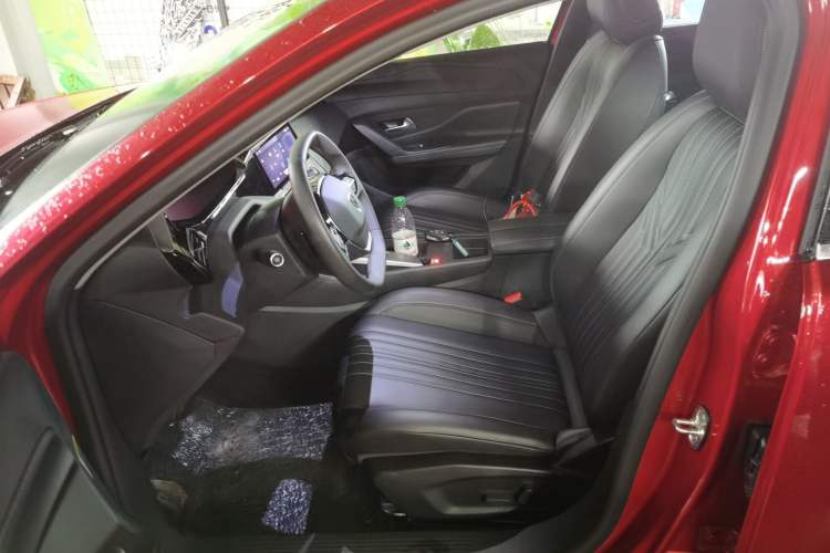 Used Peugeot 408X 2023 Gravity Edition Left Front Seat