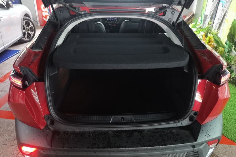 Used Peugeot 408X 2023 Gravity Edition Trunk