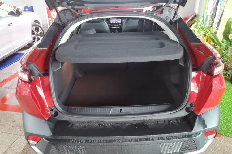 Used Peugeot 408X 2023 Gravity Edition Trunk