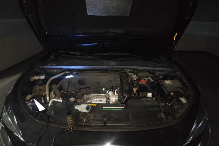 Used Peugeot 408X 2023 Gravity Edition Engine Bay