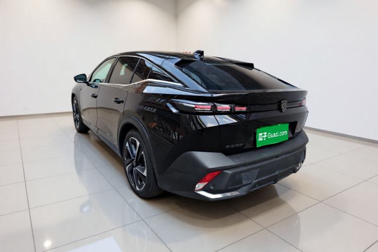 Used Peugeot 408X 2023 Charm Version Exterior 3