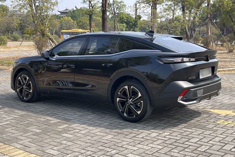 Used Peugeot 408X 2023 Gravity Edition Exterior 3