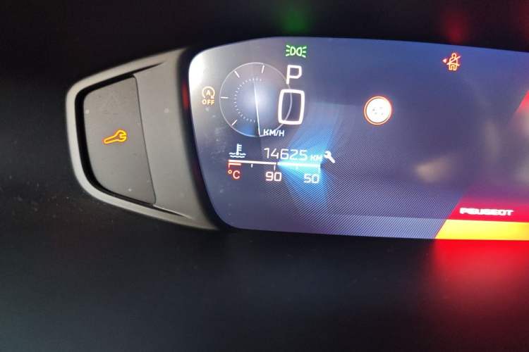 Used Peugeot 408X 2023 Charm Version Odometer Close Up