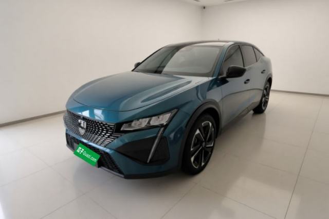 Ojetý Peugeot 408X 2023 Charm Version