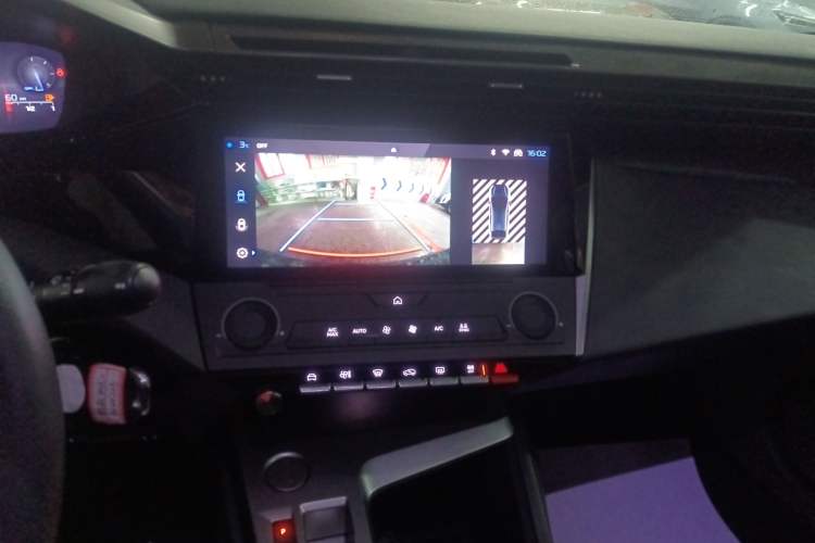 Used Peugeot 408X 2023 Active Version Audio And AC Panel