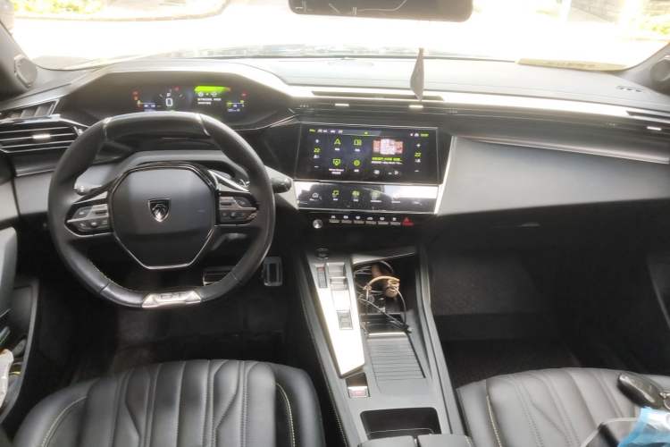 Used Peugeot 408X 2023 Boundary-Free Edition Center Console