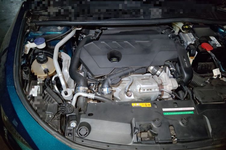 Used Peugeot 408X 2023 Charm Version Engine Bay Right