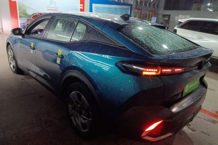 Used Peugeot 408X 2023 Active Version Exterior 3